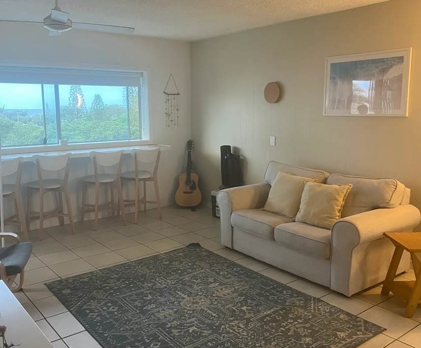 Whole property with 2 rooms for rent