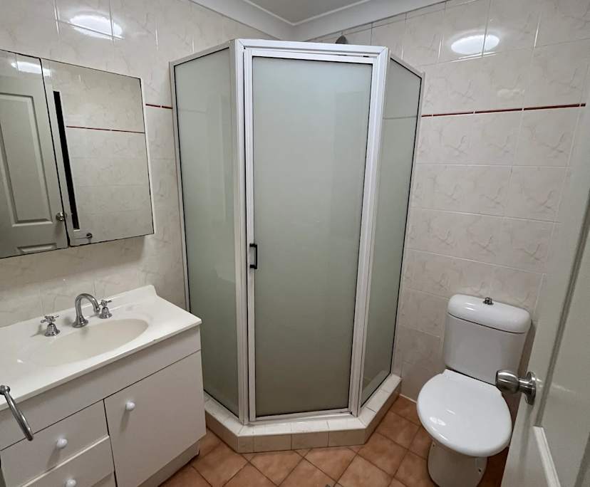 Furnished room with own bathroom