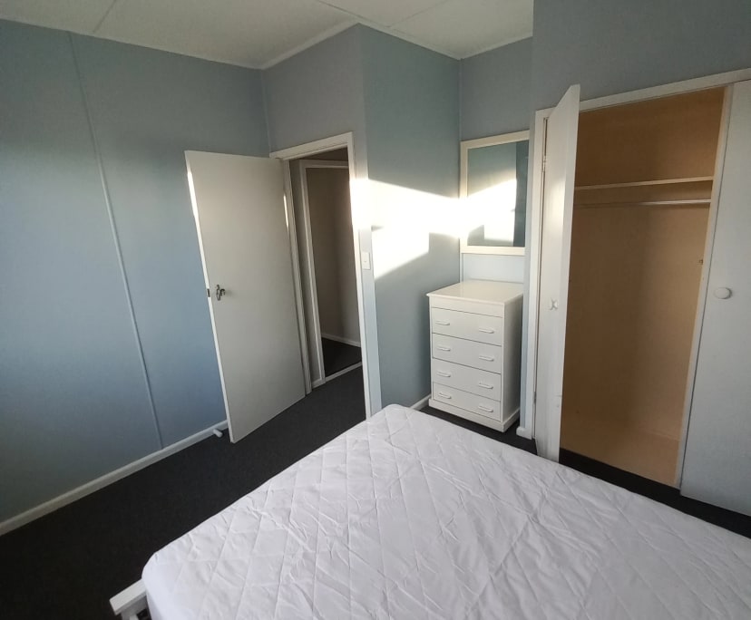 Room for Rent in Taree, NSW 200, Furnished, Share...