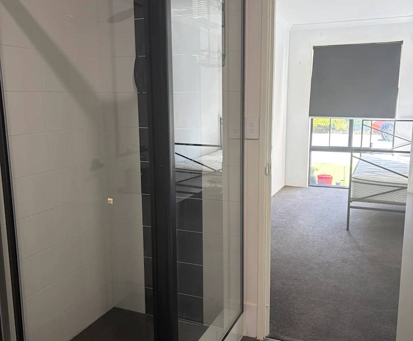 Room with ensuite in a share house