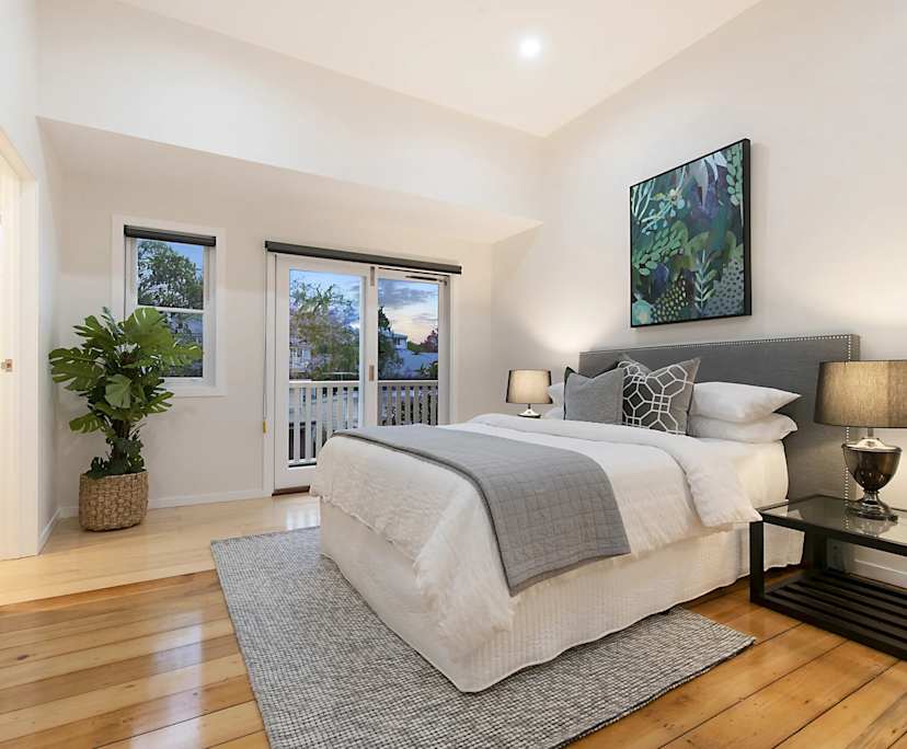 Furnished room with own bathroom