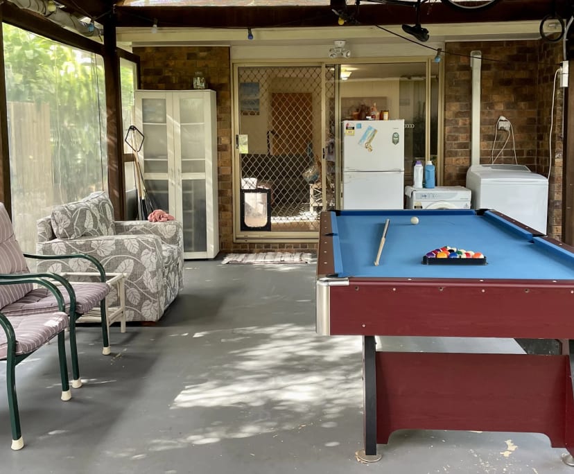 Room for Rent in Golden Beach, Sunshine Coast 275...