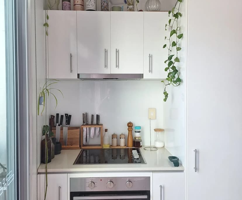 Unfurnished room in a share house