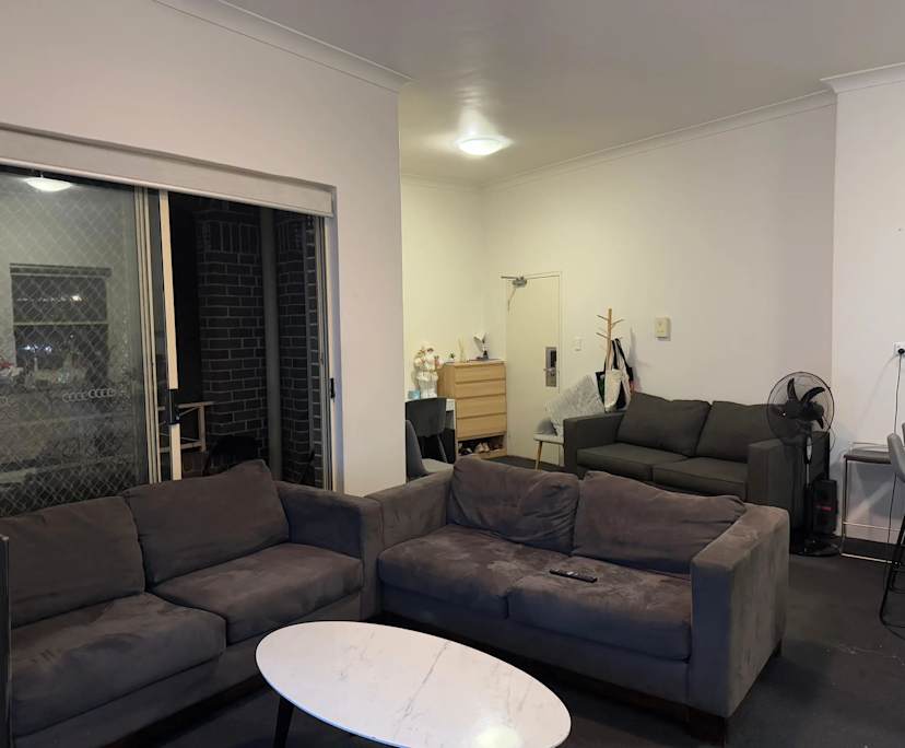 Furnished room in a flatshare