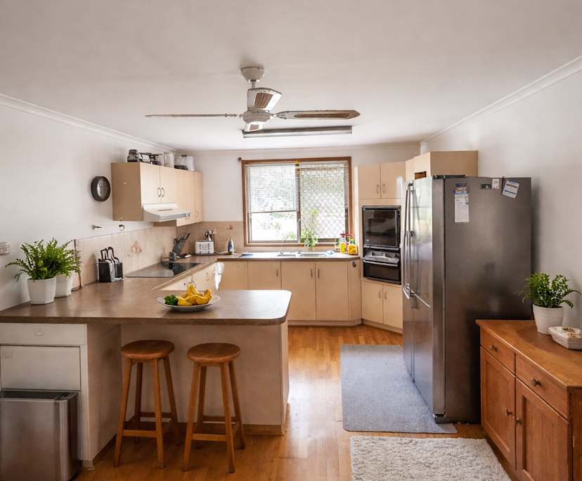 Room in a share house