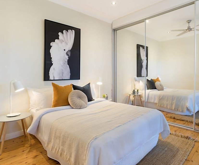 Room in a share house