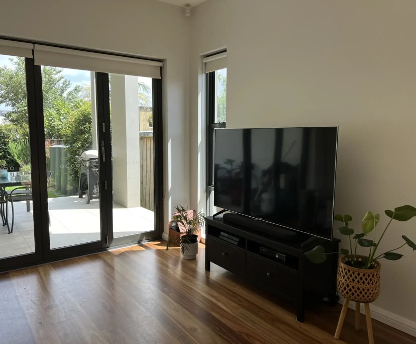 $300, Share-house, 4 bathrooms, Newtown NSW 2042