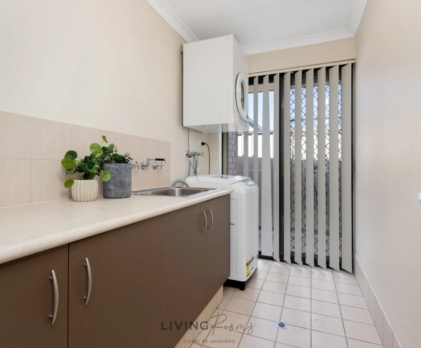 $265, Share-house, 6 bathrooms, Wilson WA 6107