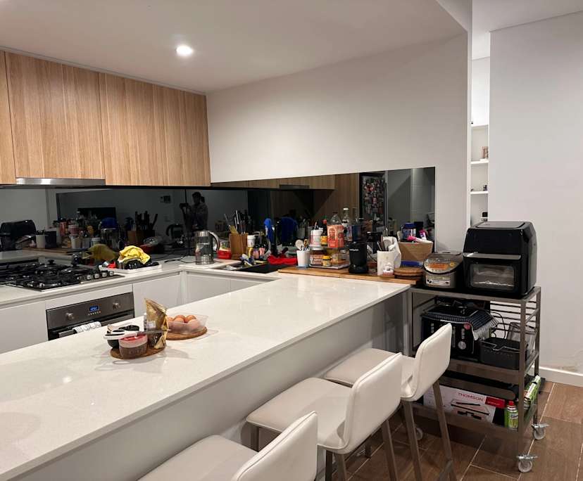 $300, Flatshare, 3 bathrooms, Campsie NSW 2194