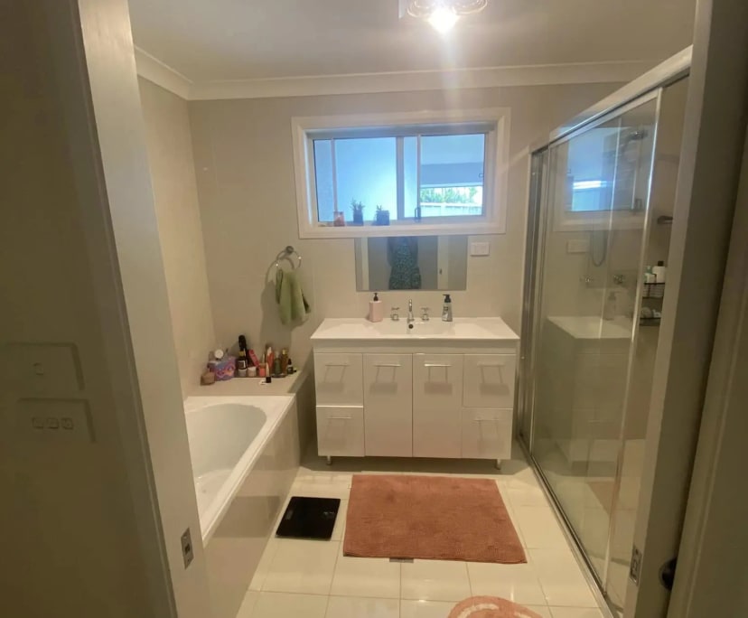 $270, Share-house, 3 bathrooms, Corrimal NSW 2518