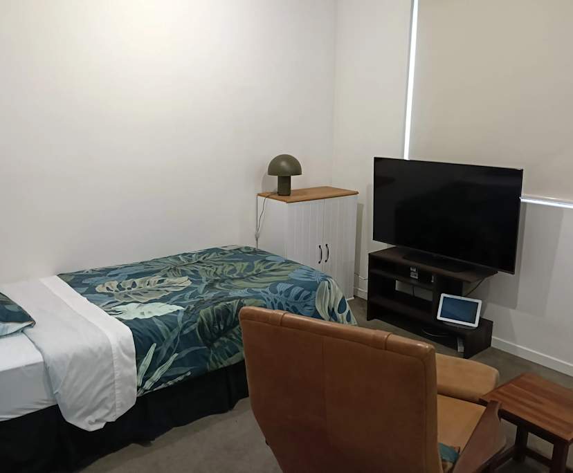 $240, Flatshare, 2 bathrooms, Box Hill South VIC 3128