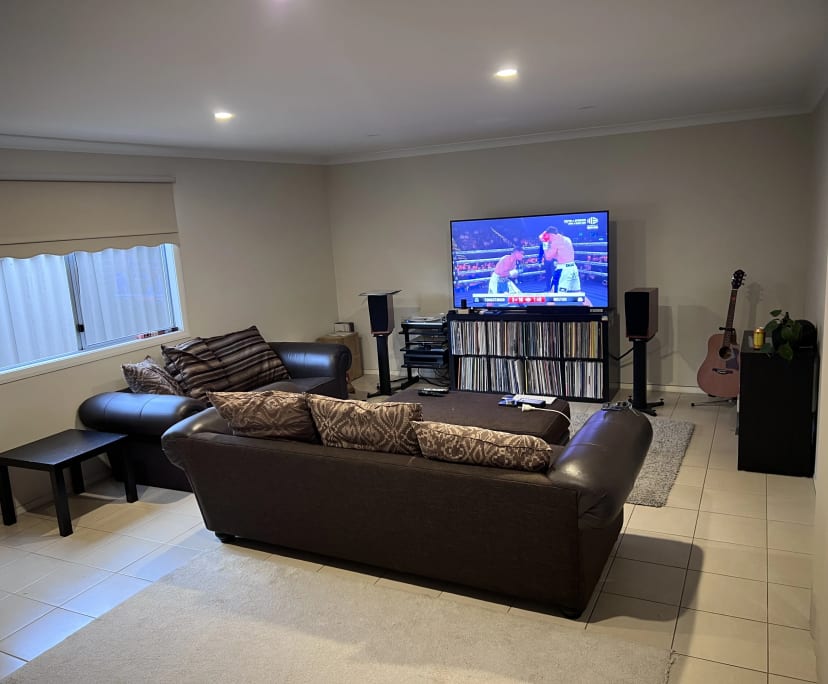 $300, Share-house, 3 bathrooms, Inglewood WA 6052
