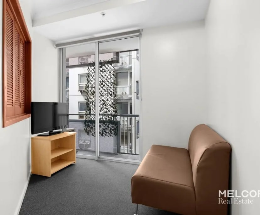 Whole property with 2 rooms for rent