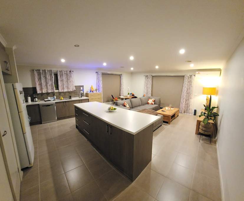 Furnished room with own bathroom