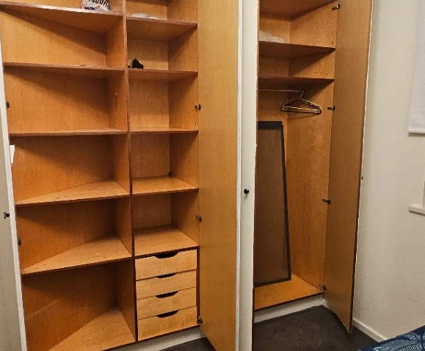 Furnished room in a share house