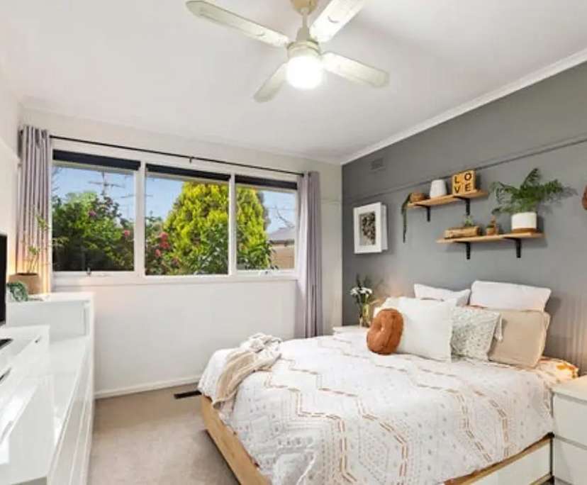 propertyImage