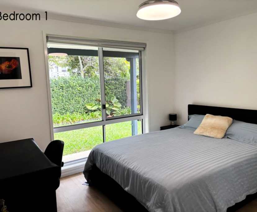 Furnished room in a share house
