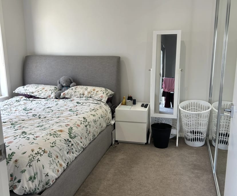 Unfurnished room in a share house