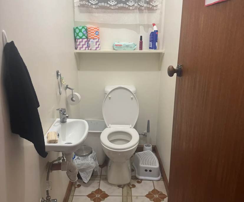 Unfurnished room in a share house