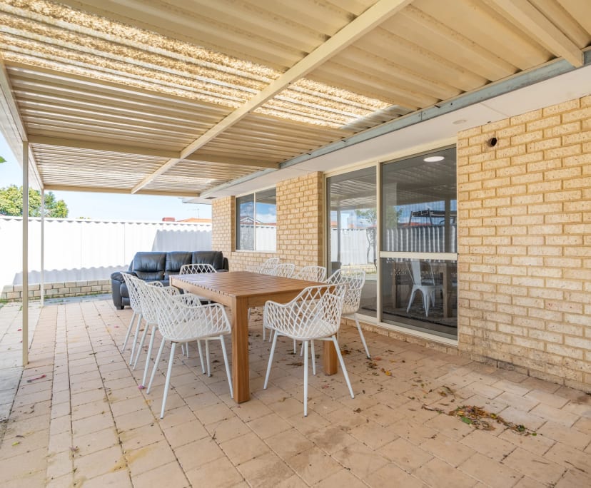 Room for Rent in Marangaroo, Perth 240, Furnished...