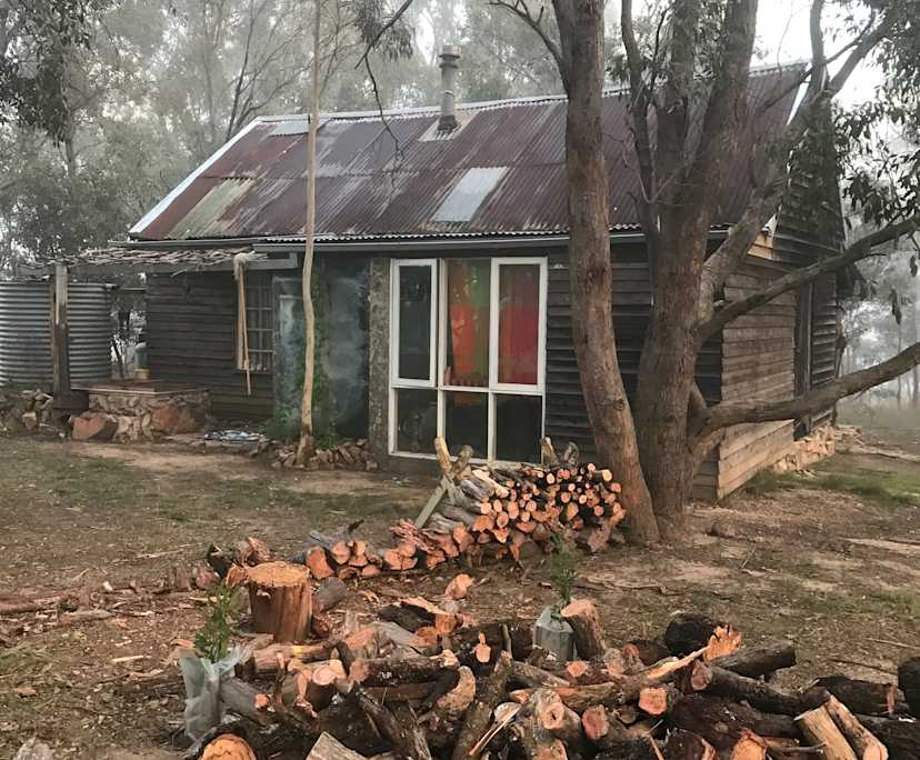 $375, Granny-flat, 1 bathroom, Lake Bathurst NSW 2580