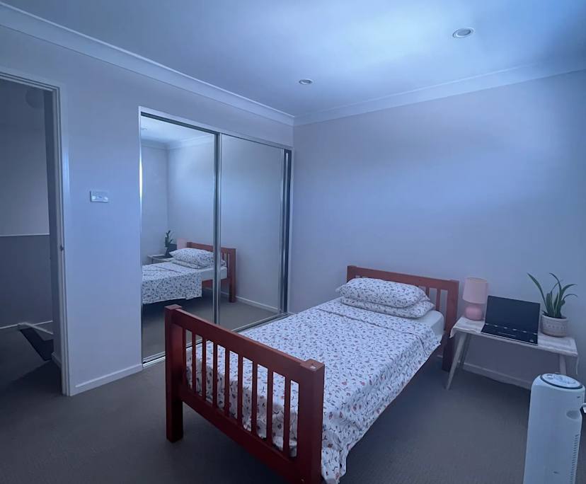 $220, Share-house, 4 bathrooms, Schofields NSW 2762