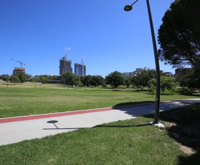 Room for Rent in Box Hill North, Melbourne 295, U...