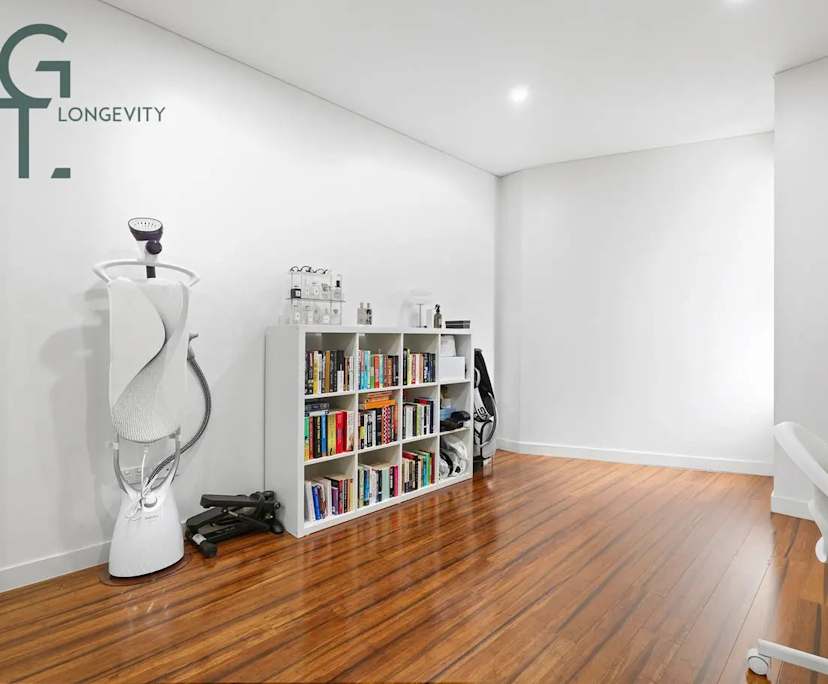 Furnished room with ensuite in a share house