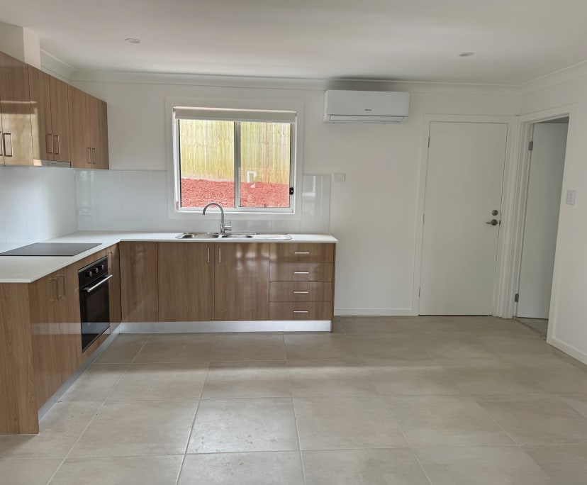 Unfurnished room granny flat for rent