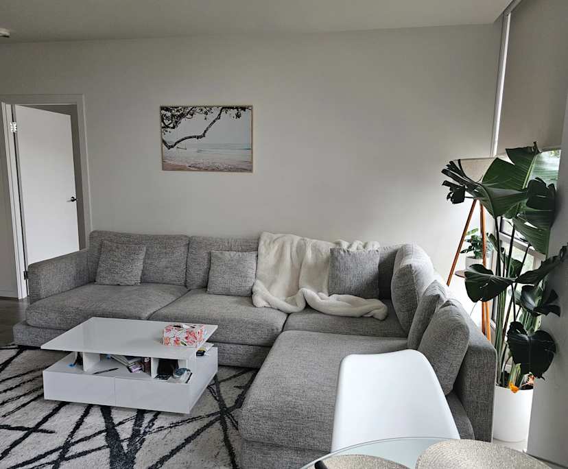 $950, Whole-property, 2 bathrooms, Caulfield North VIC 3161