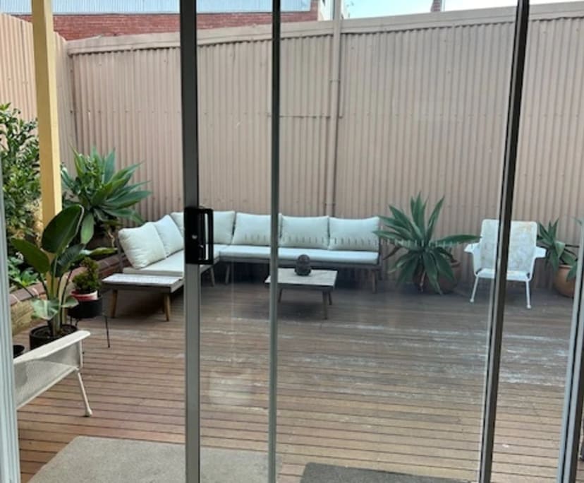 Room in a share house