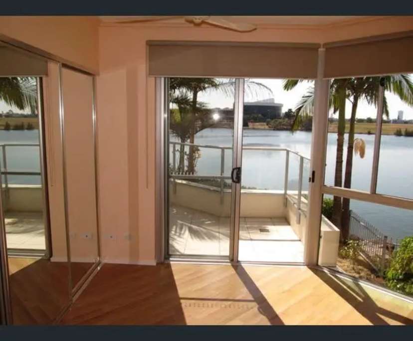 $420, Flatshare, 2 bathrooms, Varsity Lakes QLD 4227