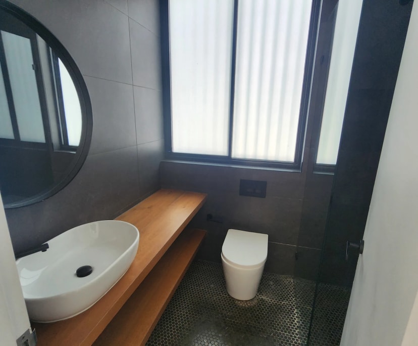 Room in a share house