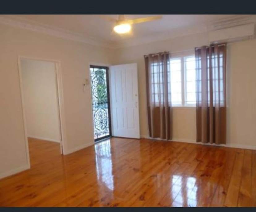 Unfurnished room in a share house