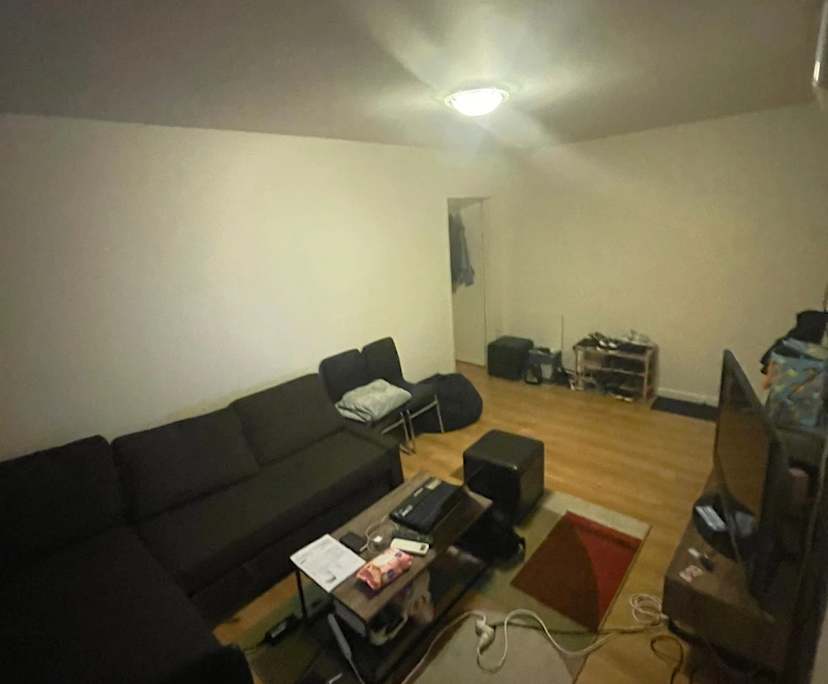 $350, Flatshare, 2 bathrooms, St Kilda VIC 3182