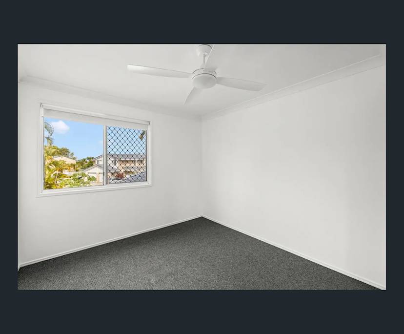 Whole property with 3 rooms for rent
