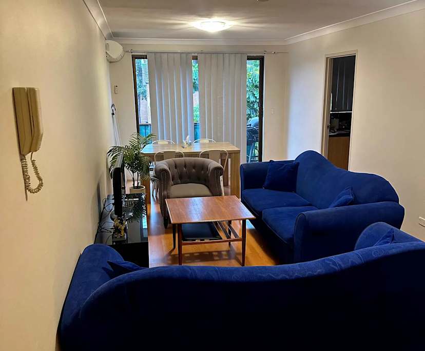 $250, Flatshare, 2 bathrooms, Liverpool NSW 2170
