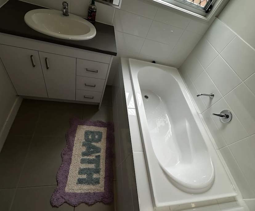 $280, Share-house, 3 bathrooms, Park Ridge QLD 4125