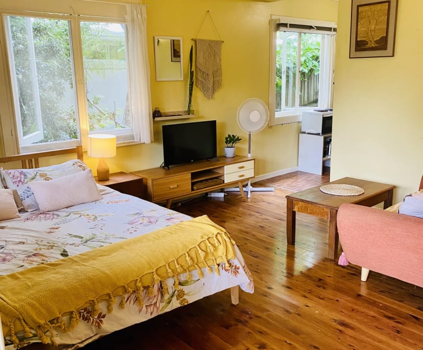 Granny Flat for Rent in Coolangatta, Gold Coast 4...