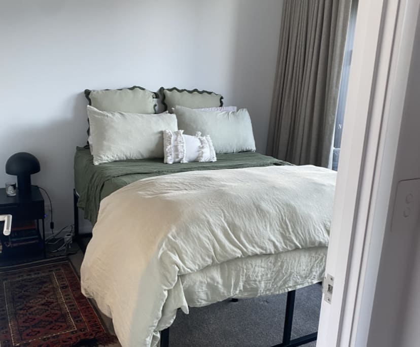 $600, Flatshare, 2 bathrooms, Newstead QLD 4006