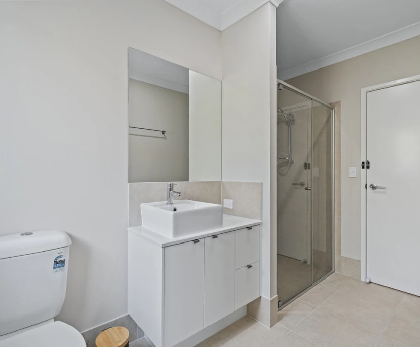 $320, Share-house, 3 bathrooms, Logan Reserve QLD 4133