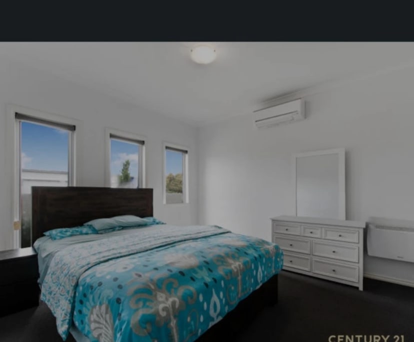 Furnished room with ensuite in a share house