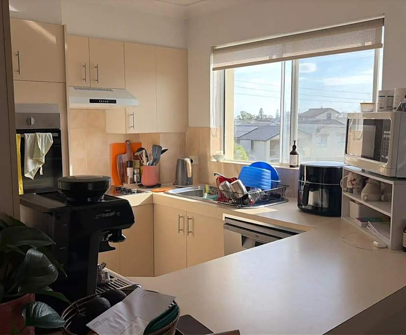 $710, Whole-property, 2 bathrooms, Runaway Bay QLD 4216