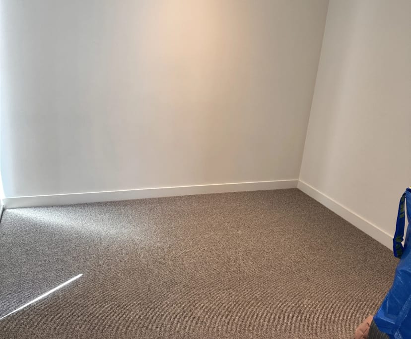 Unfurnished room with own bathroom