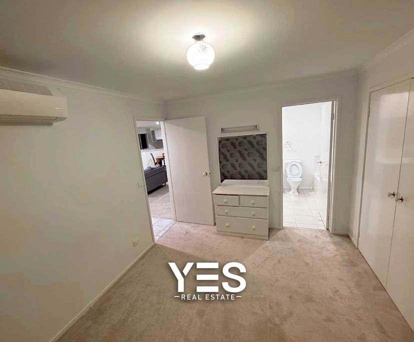 Room with ensuite in a share house