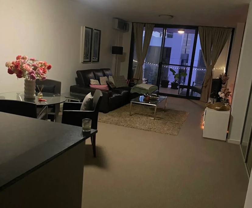 propertyImage