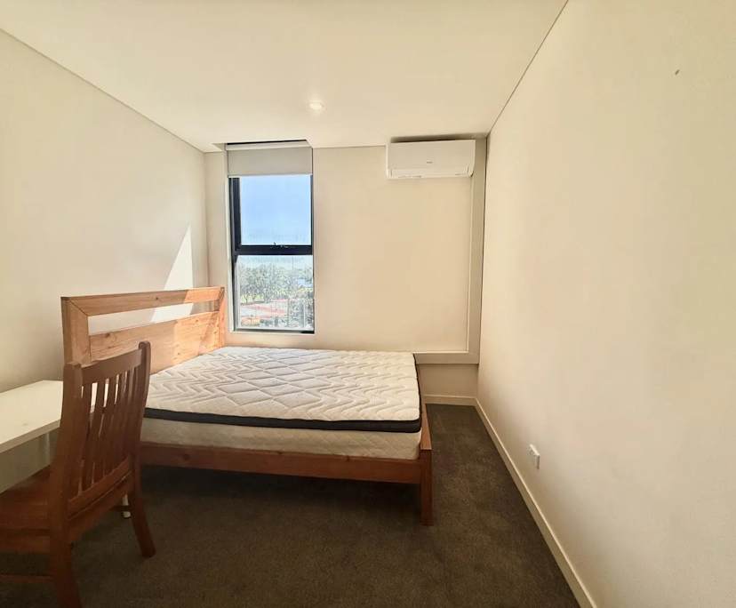 $1,100, Whole-property, 3 bathrooms, Wolli Creek NSW 2205