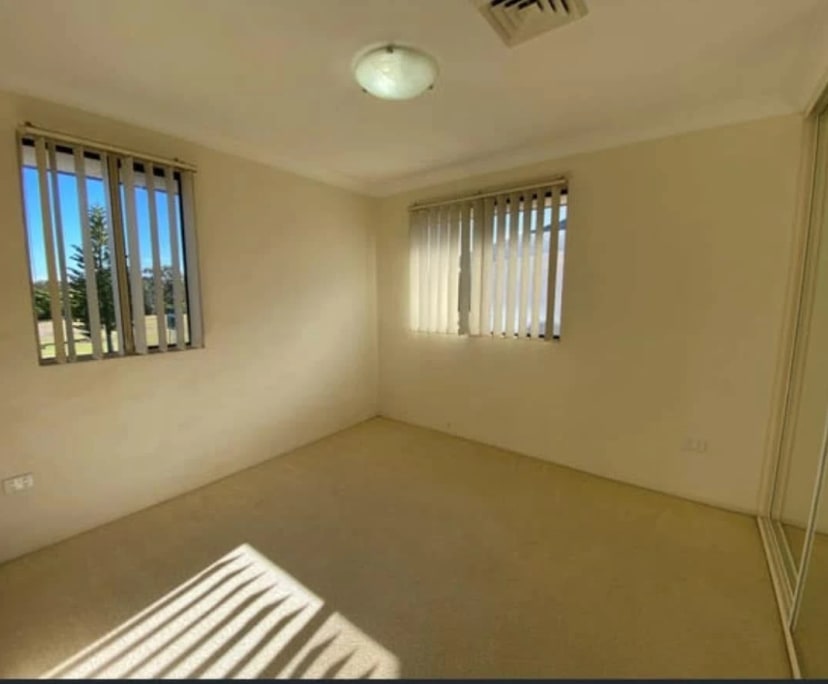 propertyImage
