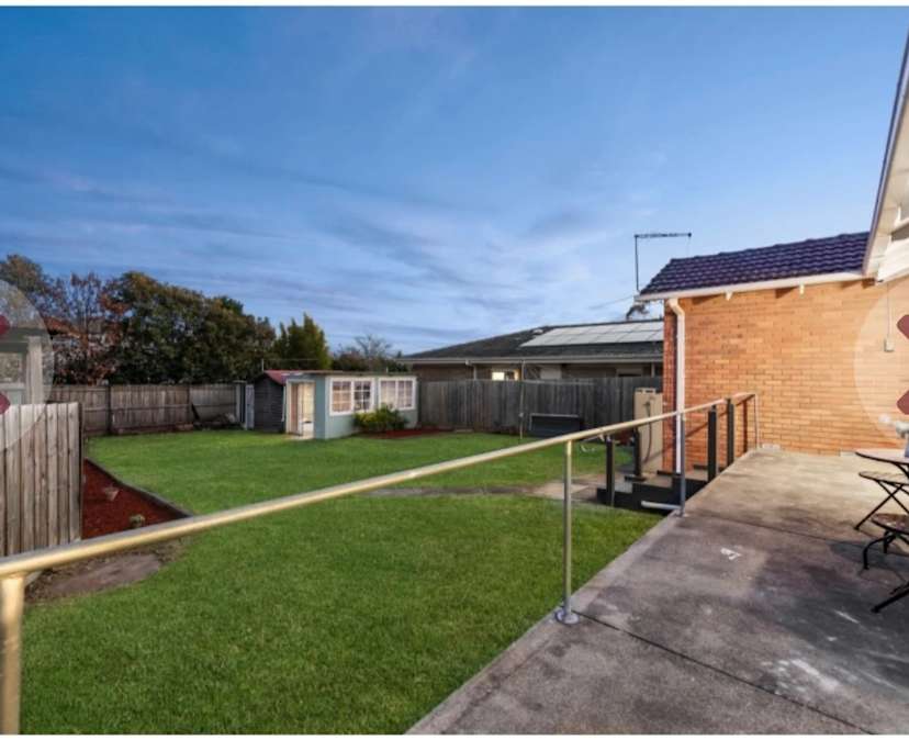 Unfurnished room in a share house