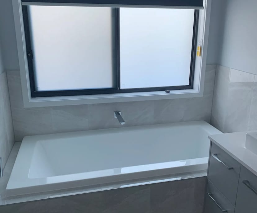 $340, Share-house, 4 bathrooms, Griffin QLD 4503